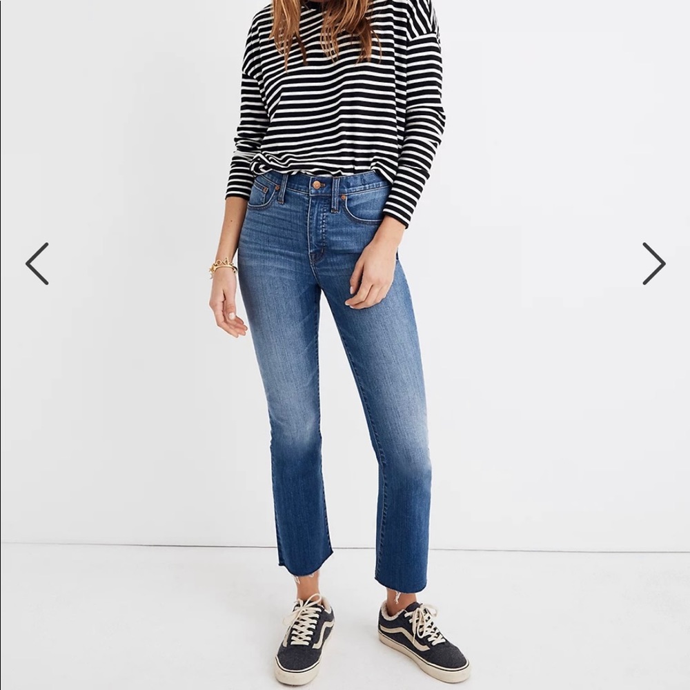Madewell Cali Demi-Boot Jeans in Kemper Wash: Back-Seam size 30